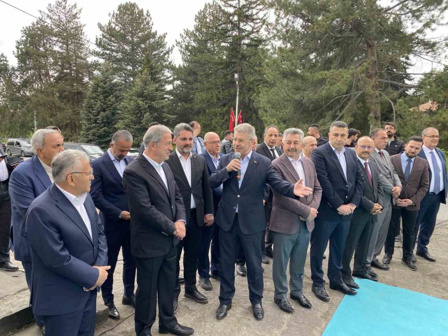 Bakan Akar’dan Kayseri Şeker’e Ziyaret