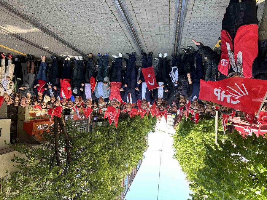 Eskişehir’de Propaganda Dönemini Her İki Parti De Kortej İle Tamamladı