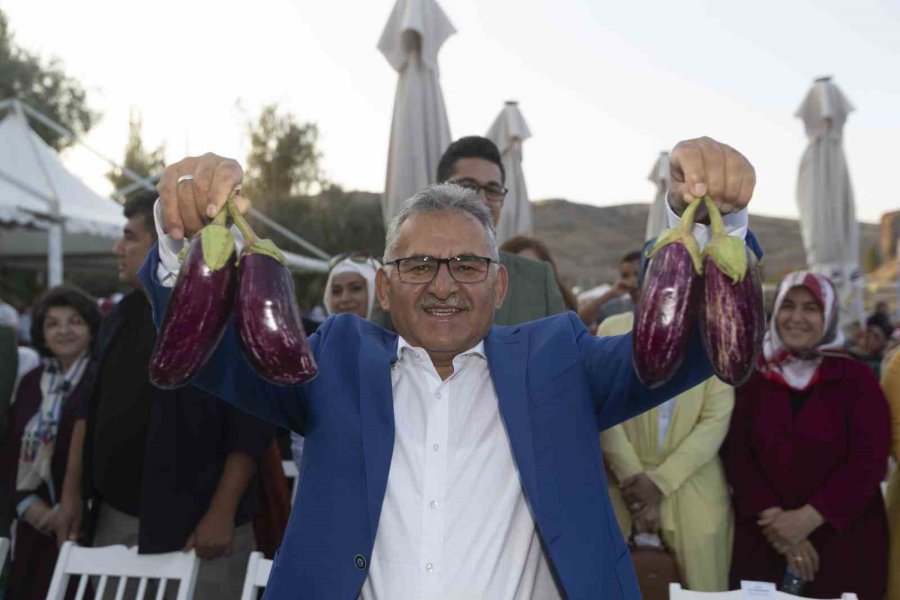 Başkan Büyükkılıç: "tarımsal Üretim Zincirinin Her Halkasında Yer Aldık"