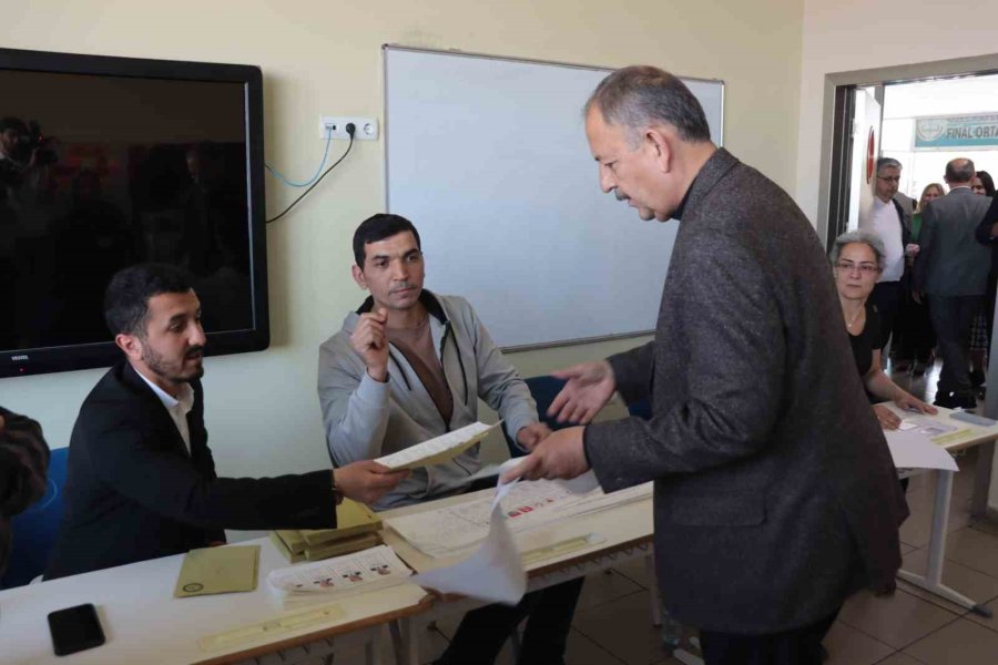 Ak Parti Genel Başkan Yardımcısı Özhaseki: “milletin İradesi Sandığa Tecelli Eder Ve Oradan Çıkan Sonuca Da Hep Birlikte Rıza Gösteririz”