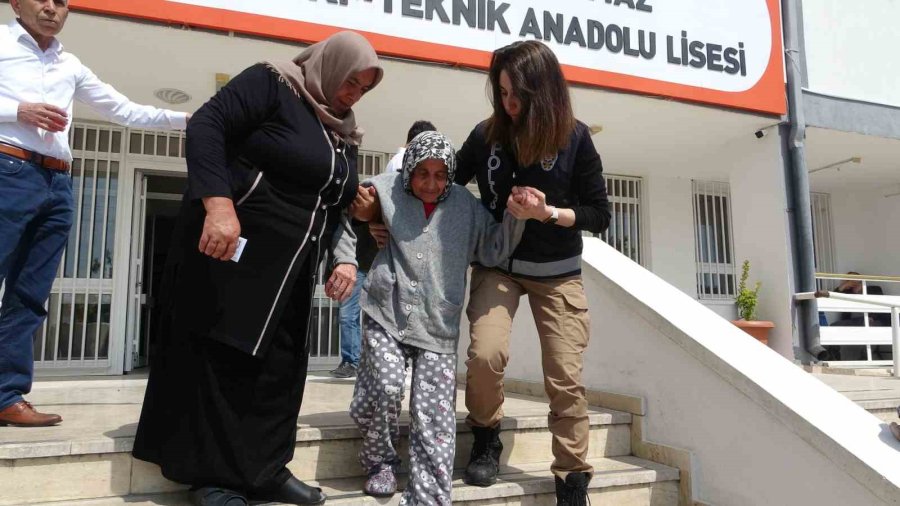 Aksaray’da Oylar Sandıkla Buluşuyor