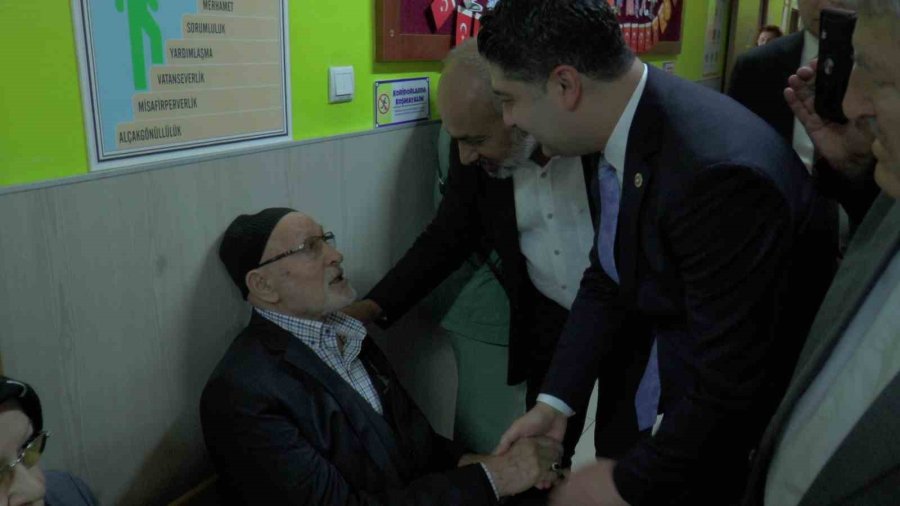 Mhp Genel Başkan Yardımcısı Özdemir Oyunu Kayseri’de Kullandı