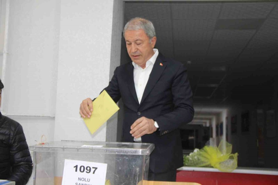 Bakan Akar Oyunu Kayseri’de Kullandı