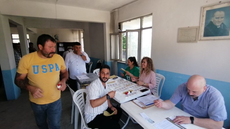 "zavadanak Oyumuzu Kullandık"