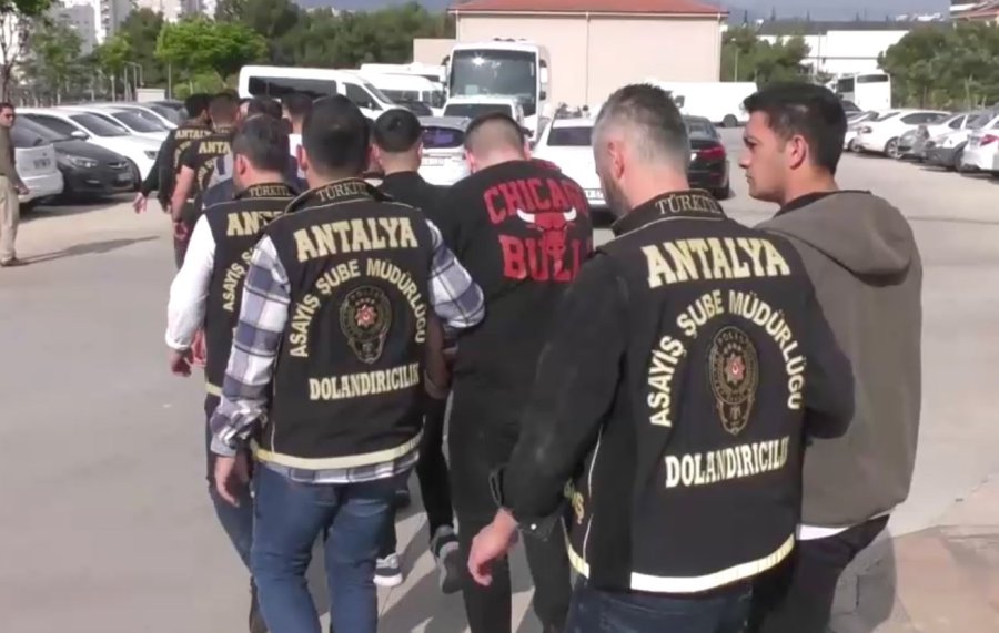 “devre Mülk Simsarları” Operasyonunda 20 Şüpheli Yakalandı