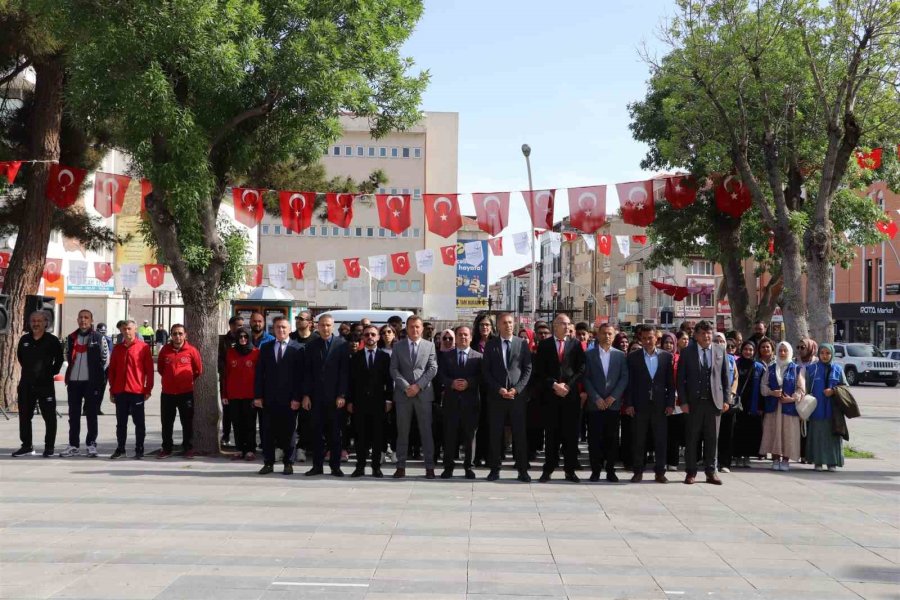 Karaman’da Gençlik Haftası Kutlamaları Başladı