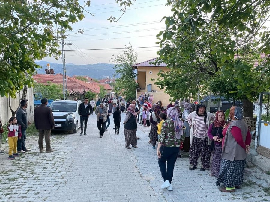 Kayıp Kadın 13 Gün Sonra Samanlıkta Bulundu