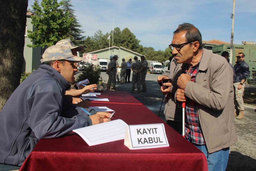 Vatan Aşkı Engel Tanımadı