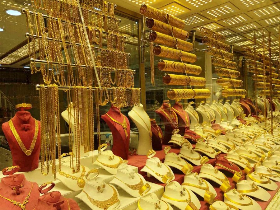 Seçim Öncesi Artan Gram Altın Fiyatları Düşüşe Geçti