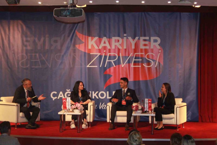 Çağfen Öğrencileri Ve Mezunları 4’üncü Kariyer Zirvesi’nde Buluştu
