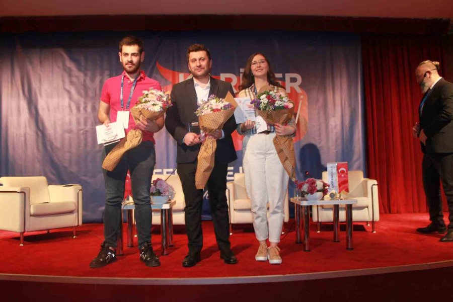 Çağfen Öğrencileri Ve Mezunları 4’üncü Kariyer Zirvesi’nde Buluştu