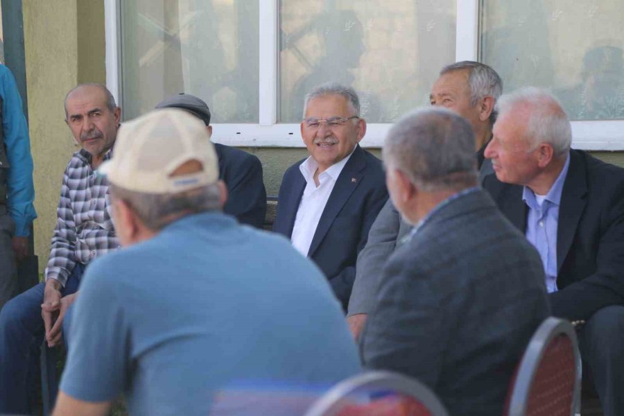 Başkan Büyükkılıç’tan Akmescit’e 7 Milyon Tl’lik Asfalt Yatırımı