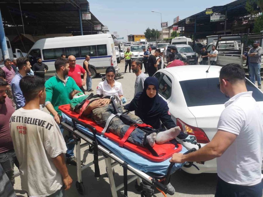 Tarsus’ta Trafik Kazası: 2 Yaralı