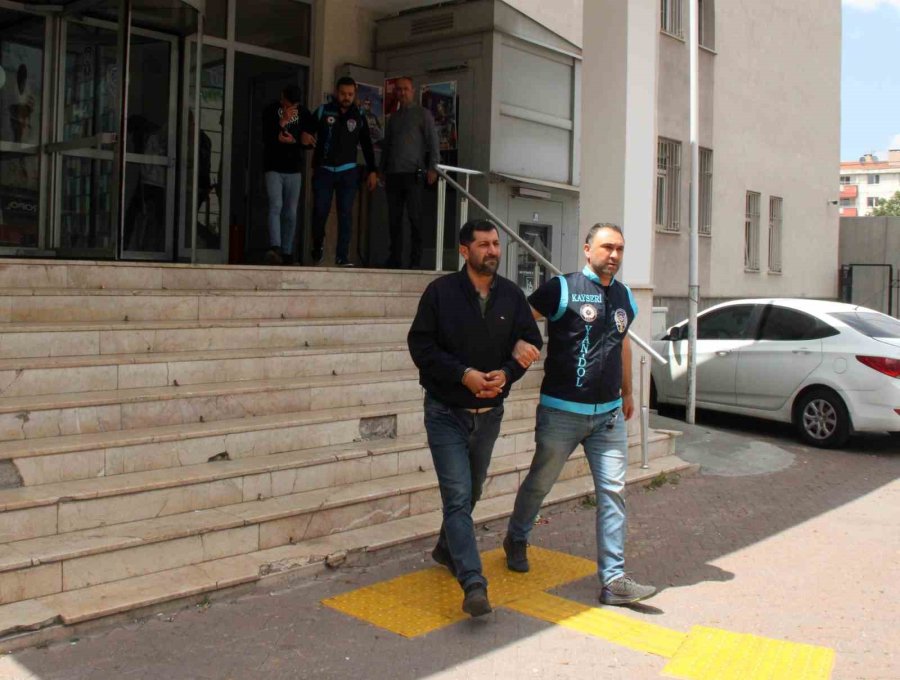 Sahte Araç İlanıyla 540 Bin Tl Dolandırdılar