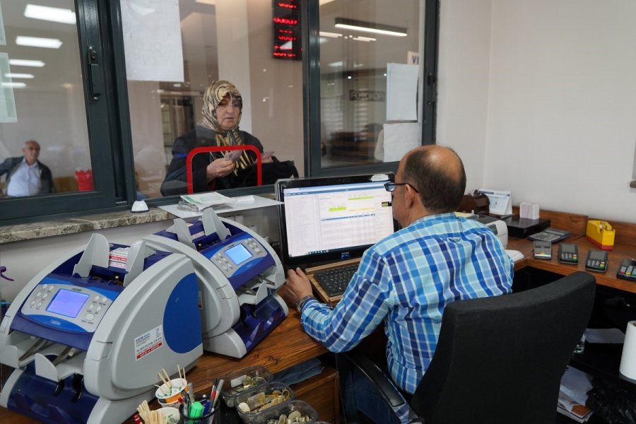 Melikgazi’de Vezneler Hafta Sonu Açık