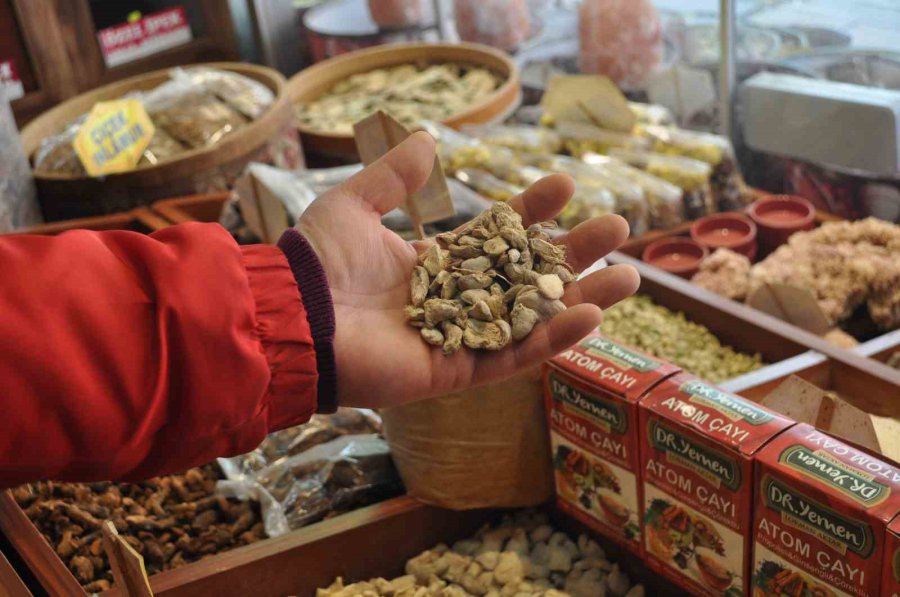 Mevsim Geçişlerinde Hasta Olanlara Aktar Esnafından Tavsiyeler