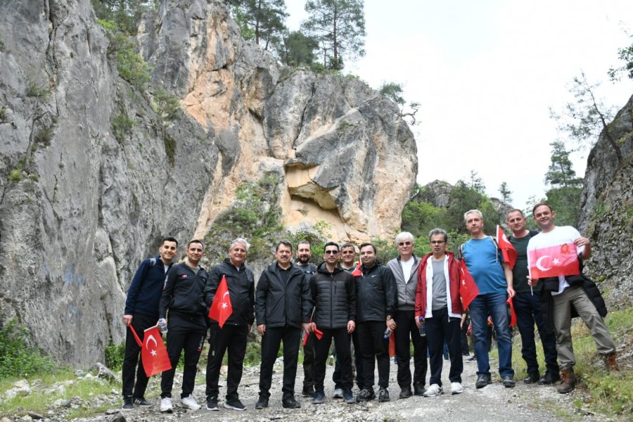 Adalet Teşkilatı Gençlik Yürüyüşü’nde Buluştu