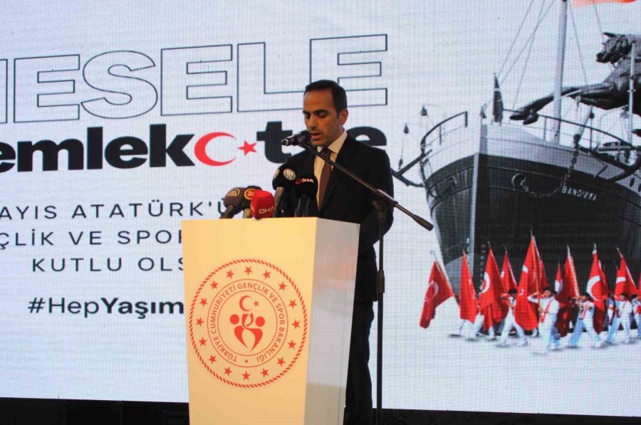 Eskişehir’de 19 Mayıs Coşkuyla Kutlandı