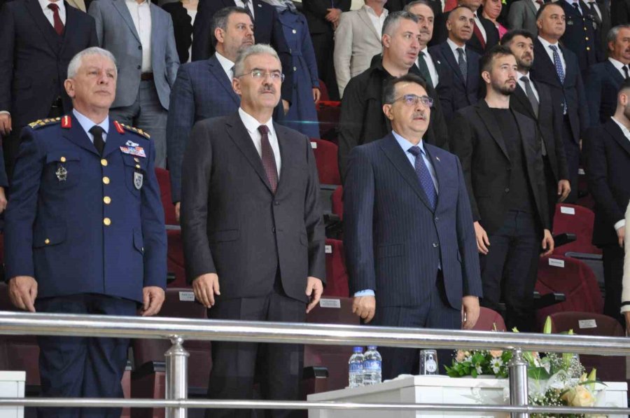 Eskişehir’de 19 Mayıs Coşkuyla Kutlandı