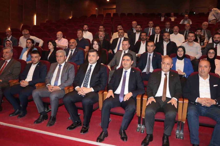 Özdemir Ve Ersoy Mazbatalarını Aldı