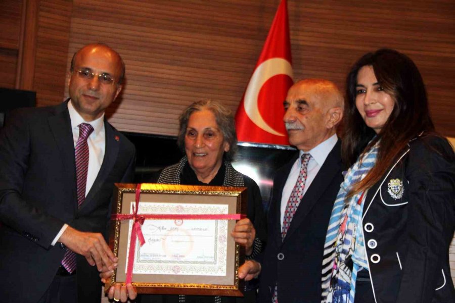 Millet İttifakı Vekilleri Mazbatalarını Aldı