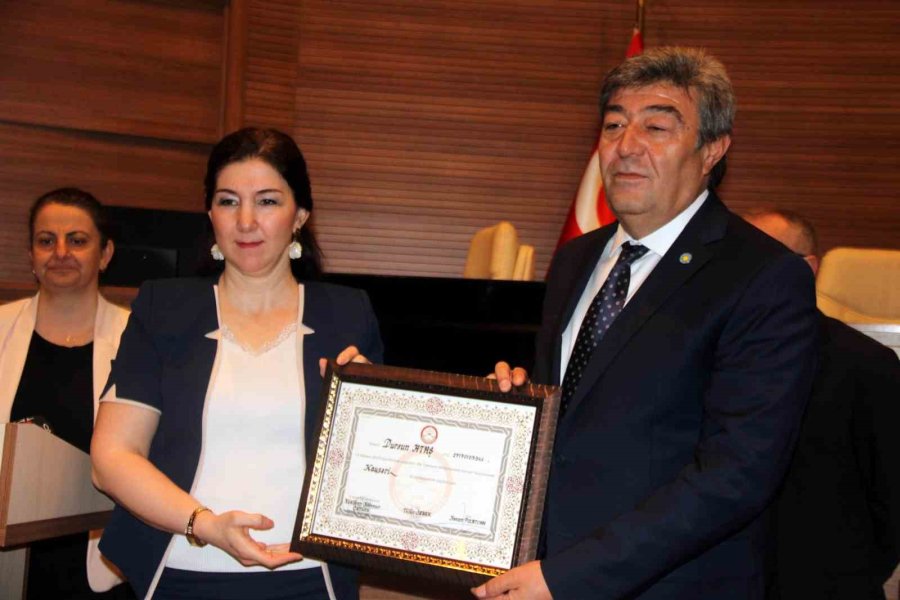 Millet İttifakı Vekilleri Mazbatalarını Aldı