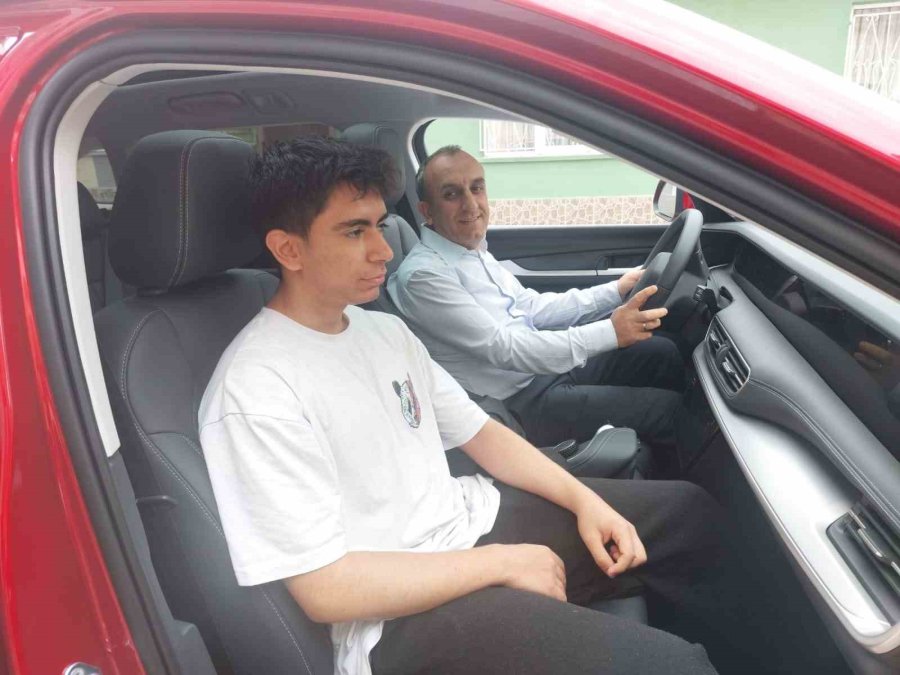 Eskişehir’in İlk Togg’ O’nun Oldu