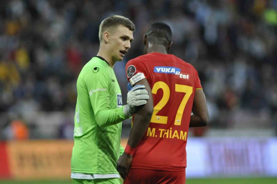 Spor Toto Süper Lig: Kayserispor: 0 - Alanyaspor: 2 (ilk Yarı)