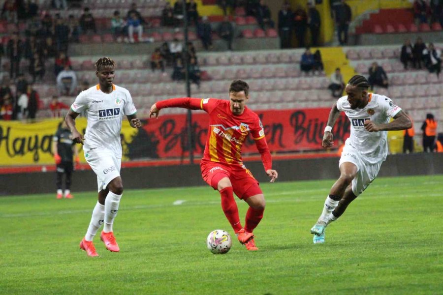 Spor Toto Süper Lig: Kayserispor: 0 - Alanyaspor: 4 (maç Sonucu)