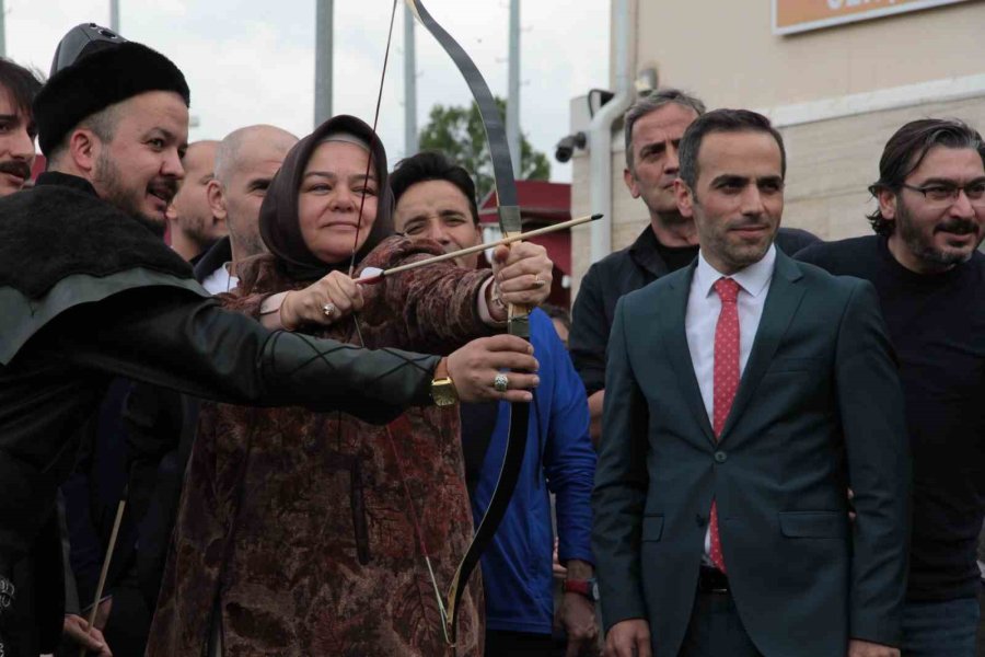 Geleneksel Okçuluk Turnuvası Ve Fidan Dikme Etkinliği Yapıldı