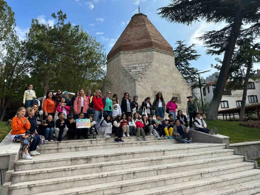 Sivrihisar Turist Akınına Uğruyor