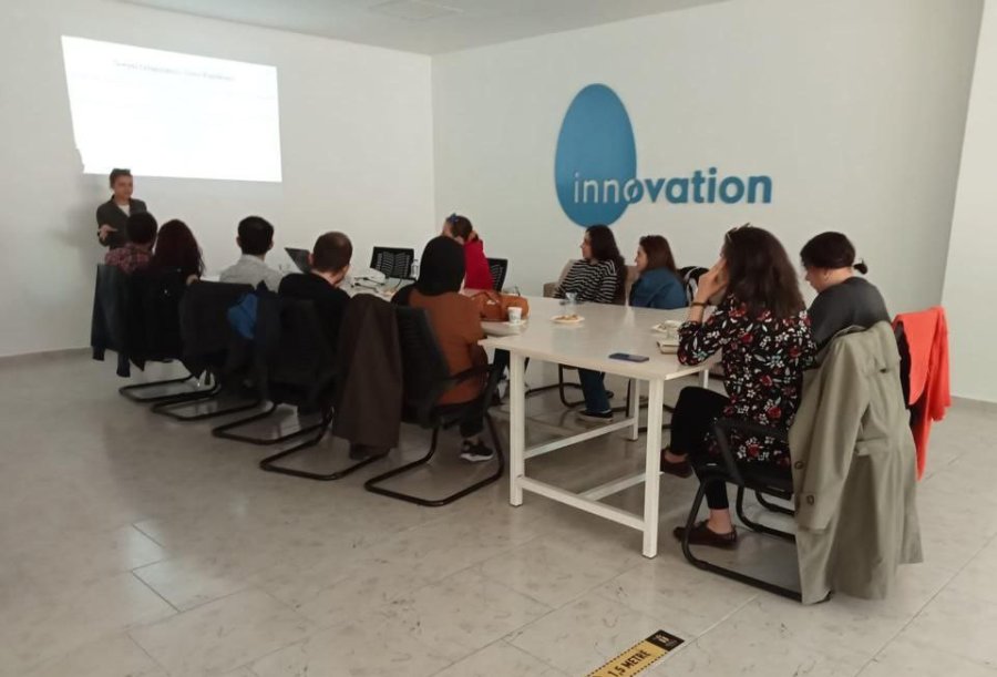 Tepebaşı Belediyesi’nden Sosyal Girişimcilik Eğitimi