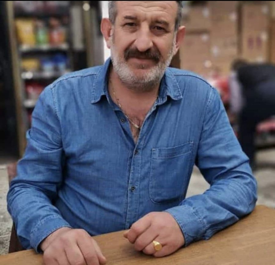 Etliekmekçide Silahlı Saldırı Sonrası Hayatını Kaybeden Kişi Defnedildi