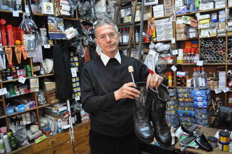 Yazlık Ayakkabılara Geçerken Kışlık Botlar Bakım Yapmadan Kaldırmamalı