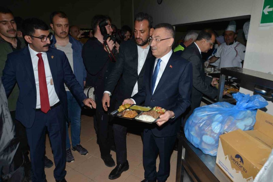 Cumhurbaşkanı Yardımcısı Oktay: “cumhurbaşkanı Yardımcılığı Sevdasına Düştükleri İçin Kendi Vatandaşlarının Sorunlarını Göremiyorlar”