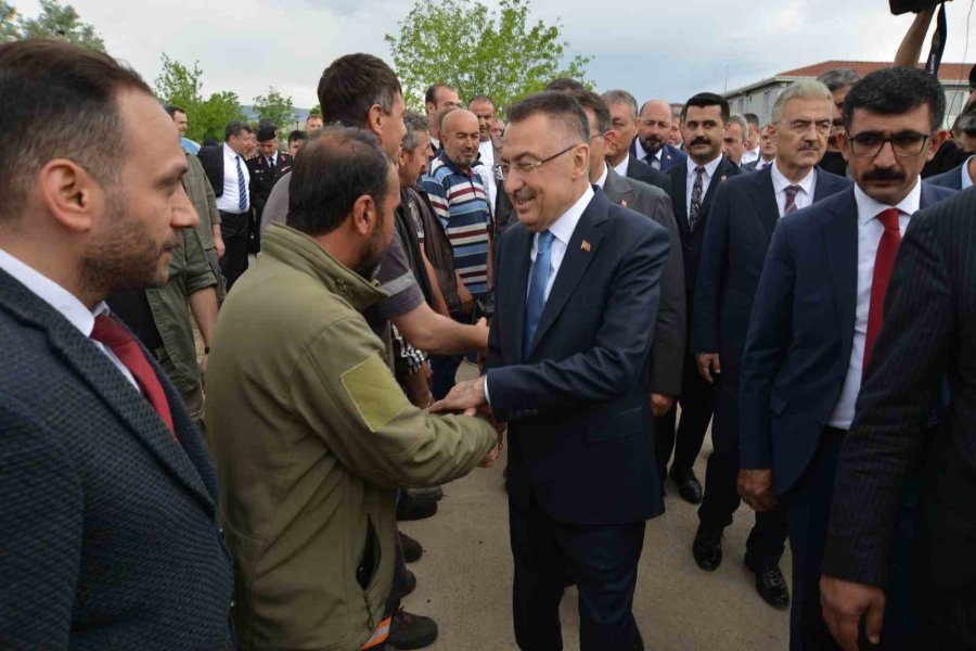 Cumhurbaşkanı Yardımcısı Oktay: “cumhurbaşkanı Yardımcılığı Sevdasına Düştükleri İçin Kendi Vatandaşlarının Sorunlarını Göremiyorlar”