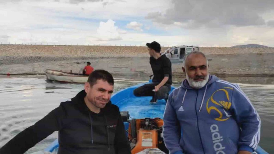 Balıkçıların Gözde Mekanı ‘gümüşören Barajı’