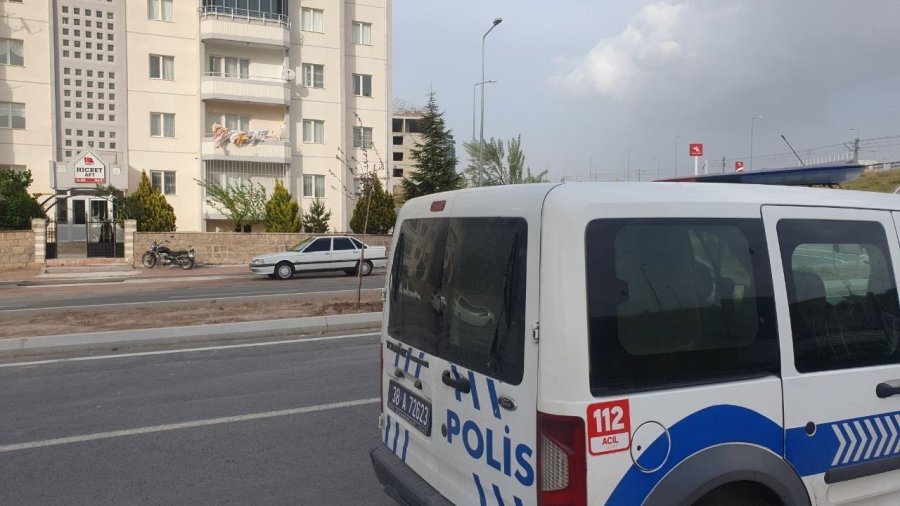 Asansör Beklerken Kalp Krizi Geçiren Şahıs Hayatını Kaybetti