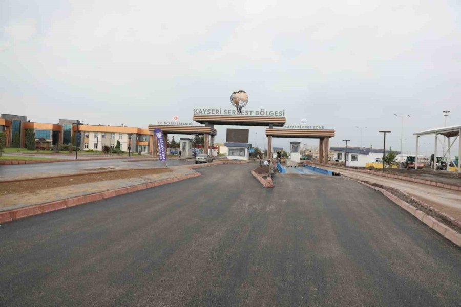 Kayseri Serbest Bölge’ye 1 Kilometrelik Yeni Yol Yapıldı