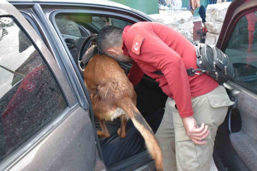 Aksaray’da Uyuşturucu Operasyonu: 4 Gözaltı