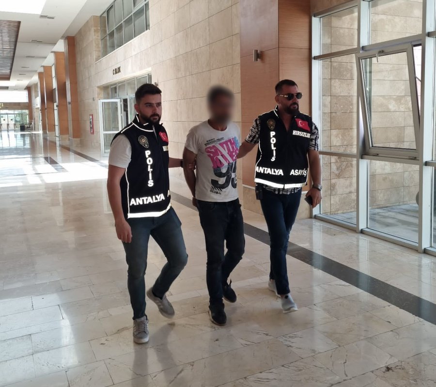 Operatör Kıyafeti İle Baz İstasyonlarına Girip Bakır Kabloları Çalan Şüpheli Yakalandı