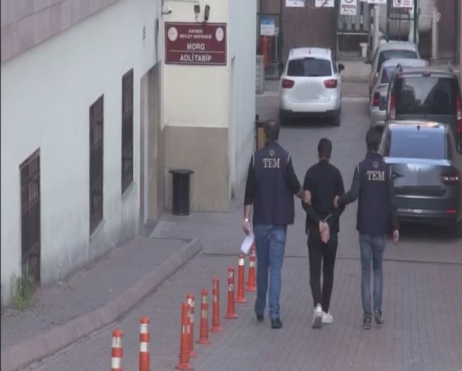 Kayseri’de Tem Ekiplerinden Operasyon: 14 Gözaltı