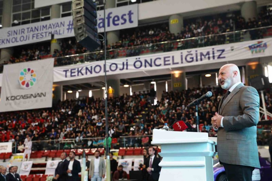 Sınır Tanımayan Teknoloji Festivali İle Gençlerin Hayalleri Gerçekleşiyor