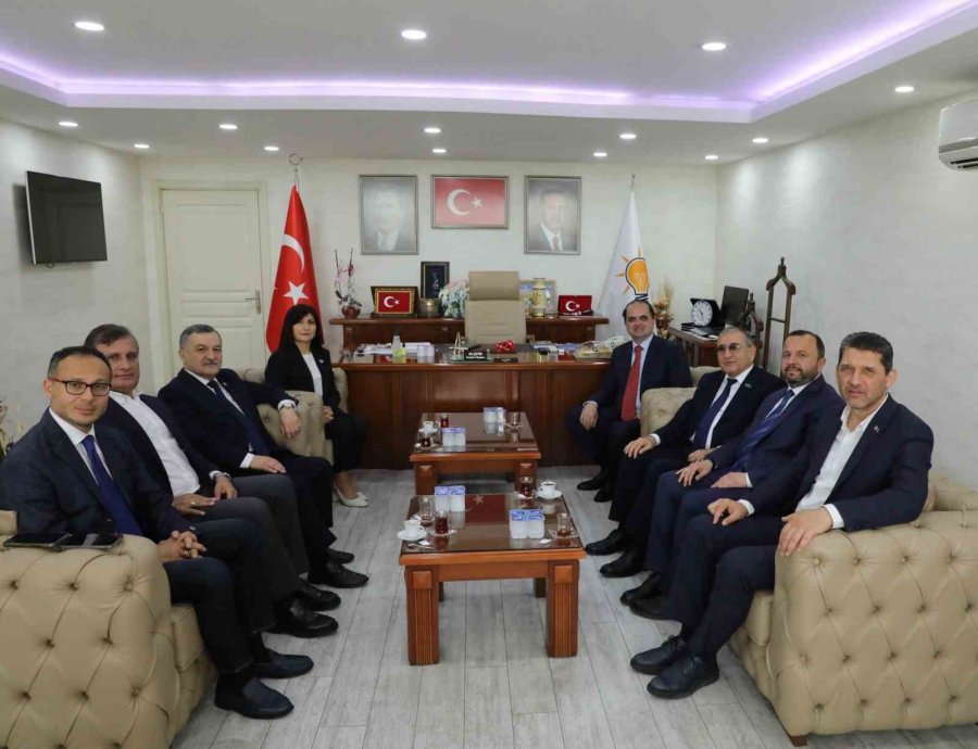Azerbaycan Parlamentosu Komisyon Başkanı’ndan Kılıçdaroğlu’nun "orta Koridor" Projesine Tepki