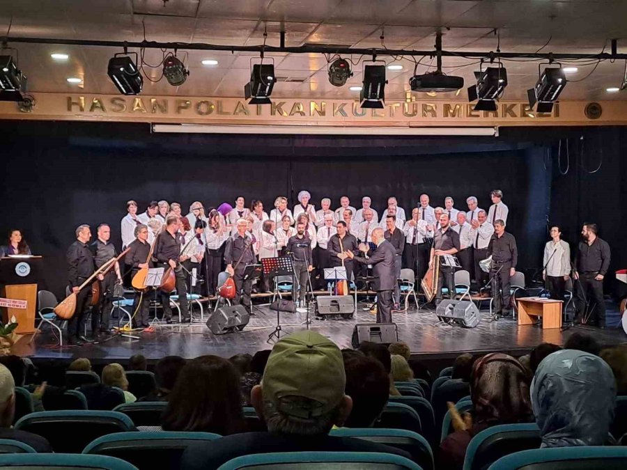 Eskişehir’de ‘sazımızdan, Sesimizden Gönlünüze Türküler’ Konseri Yoğun İlgi Gördü