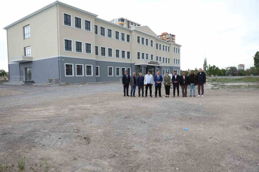 Melikgazi, Kentsel Dönüşüm Alanına 2 Okul Birden Kazandırdı