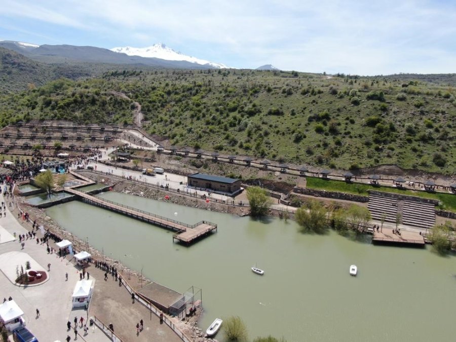 Kayserililer Zincidere 100. Yıl Mesire Alanı’na Akın Etti: 22 Günde 130 Bin Ziyaretçi