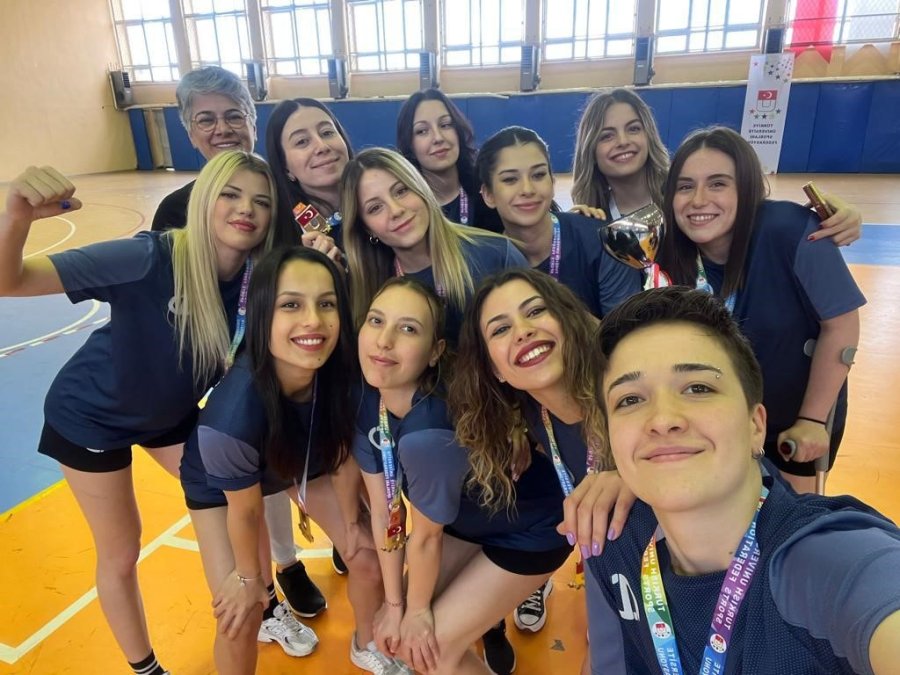 Hentbol Kadınlar Süper Ligi’nde Şampiyon Anadolu Üniversitesi