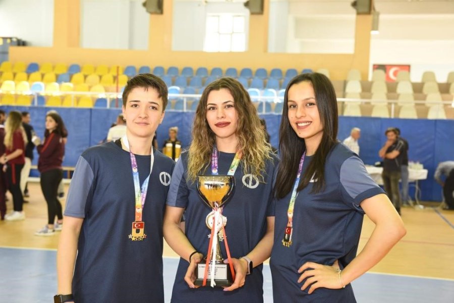 Hentbol Kadınlar Süper Ligi’nde Şampiyon Anadolu Üniversitesi