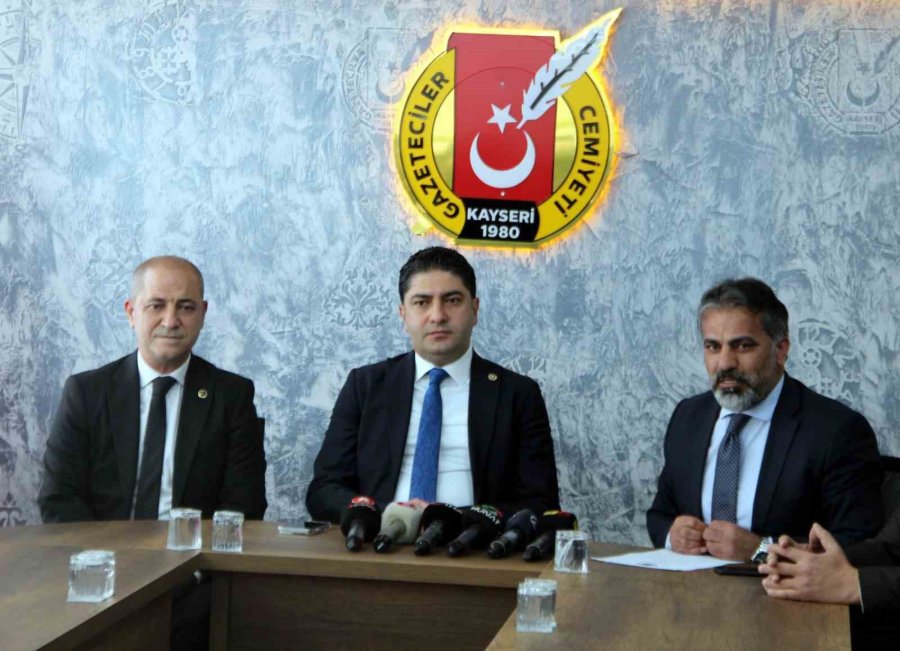 Mhp’li Özdemir: "milliyetçi Hareket Partisi Kayseri’de Umduğunu Almış, Başarılı Olmuştur"